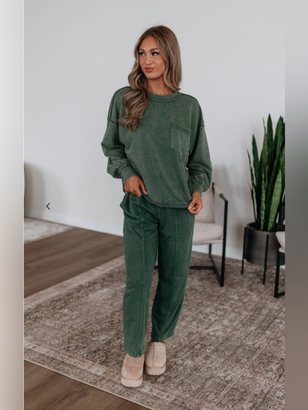 New Rae Mode Brailyn Wide Leg Barrel Sweatpants ~ Mineral Wash Green - Picture 3 of 12
